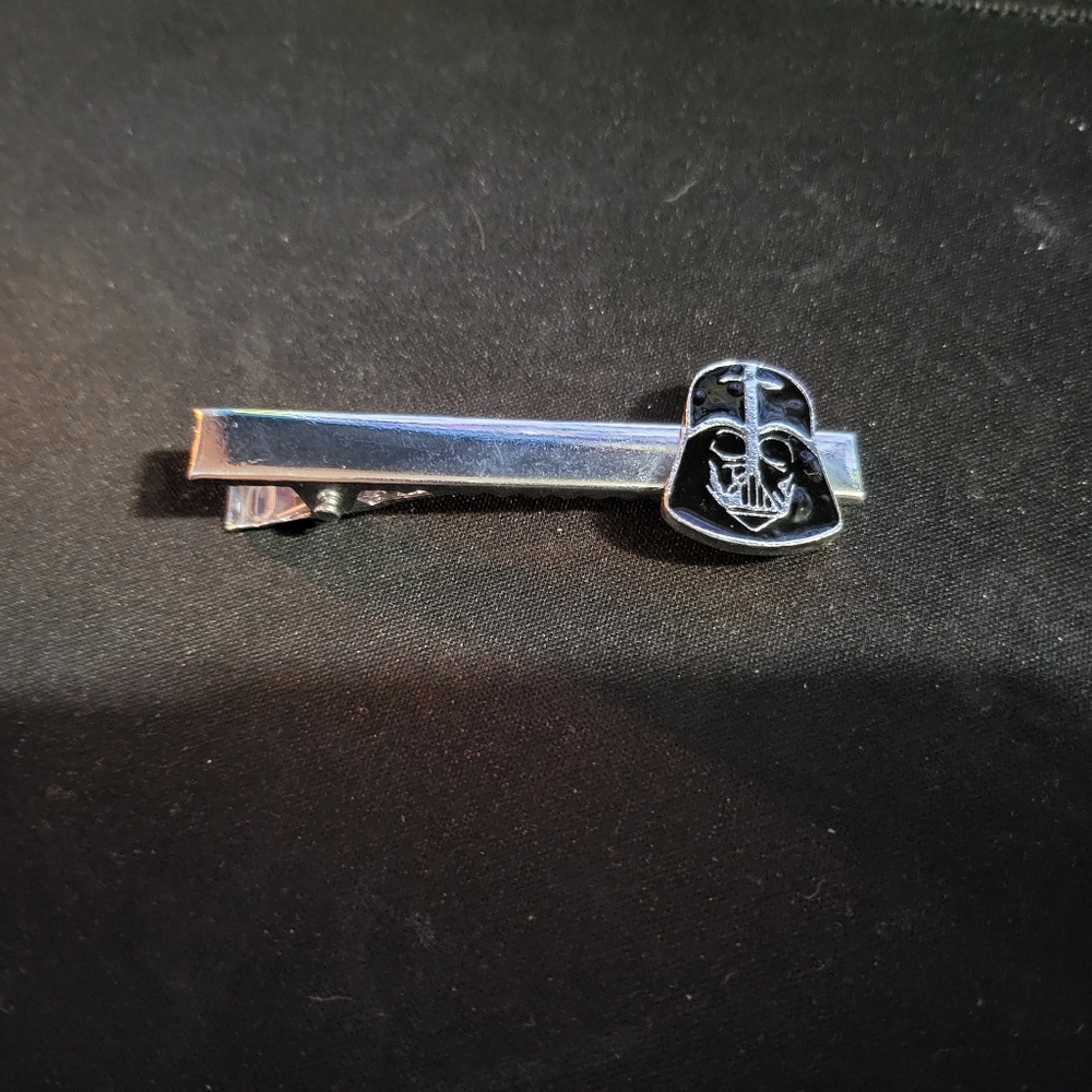 Darth Vader Tie Clip /Stay - Star Wars - Disney